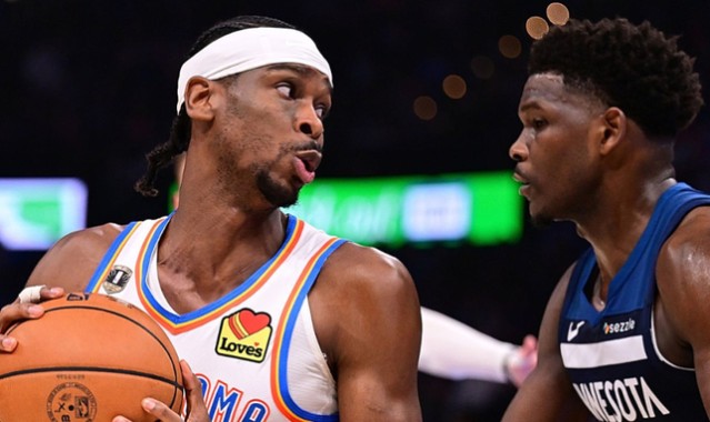 yunkai官网-连续128场20+！亚历山大20+10惊险延续纪录 雷霆8连胜擒森林狼|谢伊·吉尔杰斯-亚历山大|俄克拉荷马雷霆队|明尼苏达森林狼队|朱利叶斯-兰德尔|朱利叶斯·兰德尔_新浪新闻