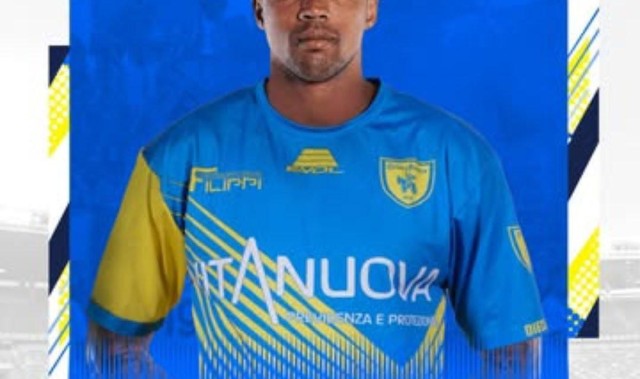 云开体育-官方：道格拉斯-科斯塔自由转会加盟意丁俱乐部切沃