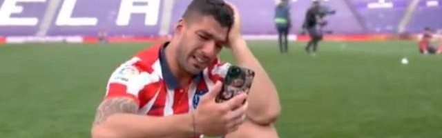 yunkai体育-苏亚雷斯夺冠后落泪：巴萨看轻了我 这是最难一年