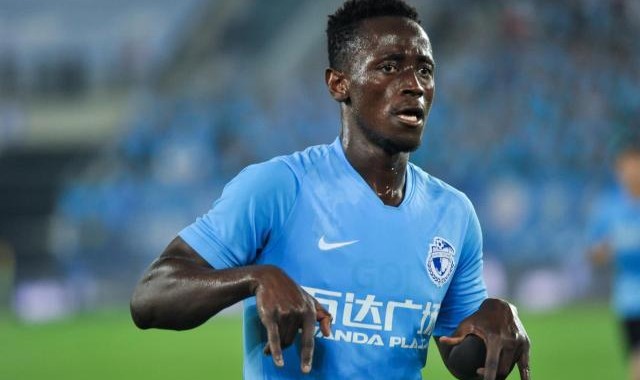 yunkai体育-社交平台发布登机图片 博阿滕暗示正在返回中国？